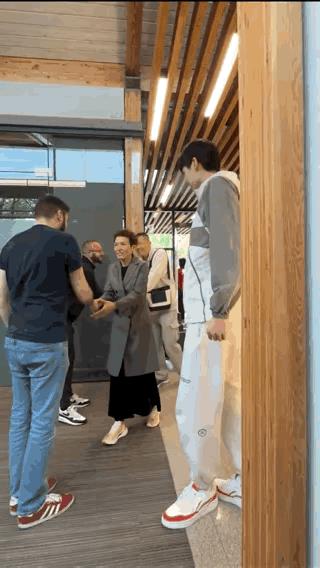 期待杨能让人眼前一亮。