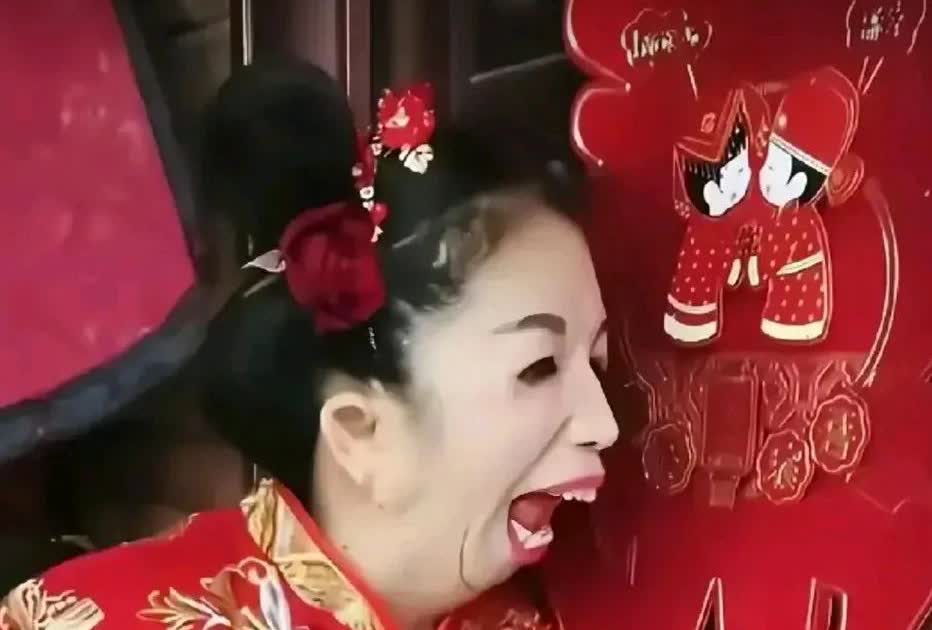 恭喜恭喜，抱得美人归
如果有幸看上你，如此美娇娘，你会娶回家吗？据说彩礼只要1