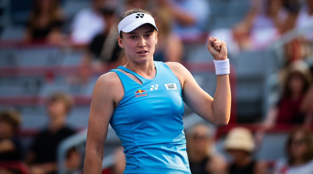 莱巴金娜晋级四强
WTA1000蒙特利尔站1/4决赛，前温网冠军莱巴金娜6-1/