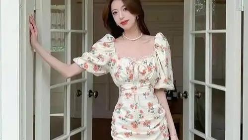假扮新娘七八次，她才明白：原来最假的，是人心