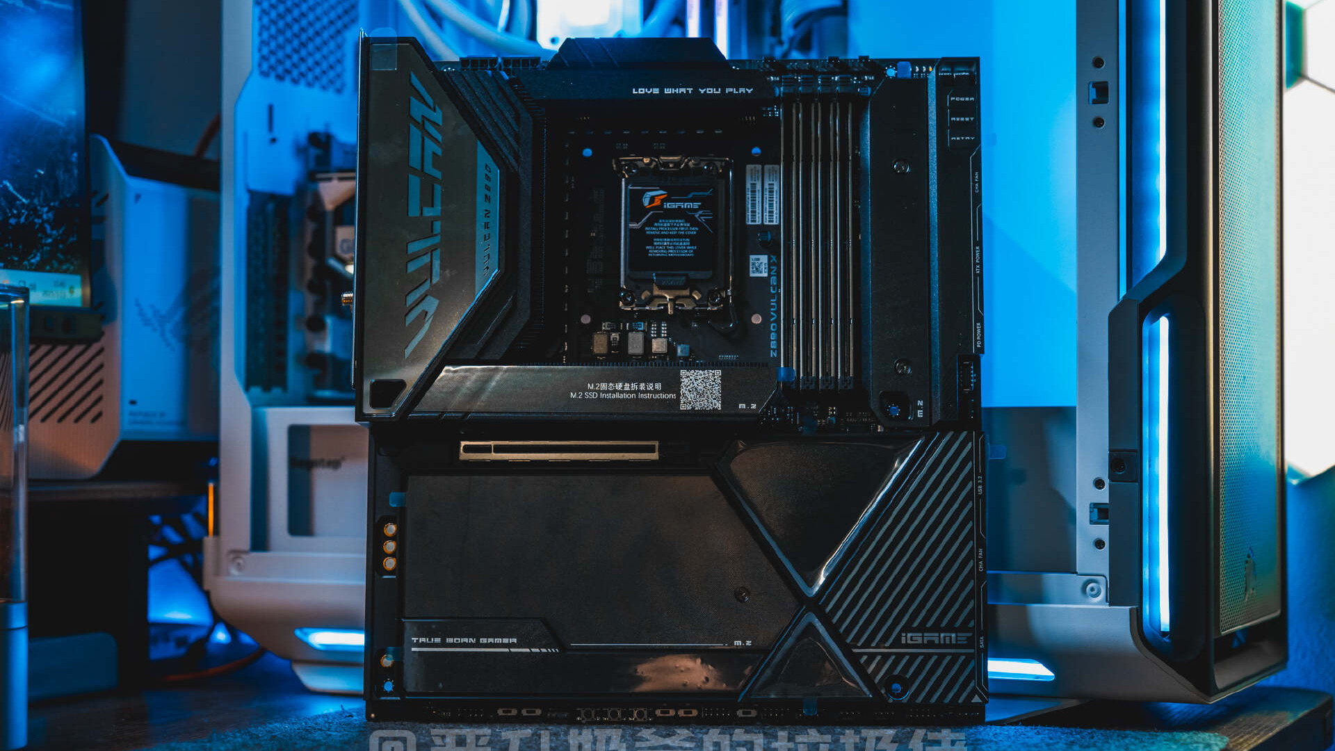 以旗舰之名征服4K 3A，七彩虹iGame Z890火神&索泰RTX5070Ti AMP