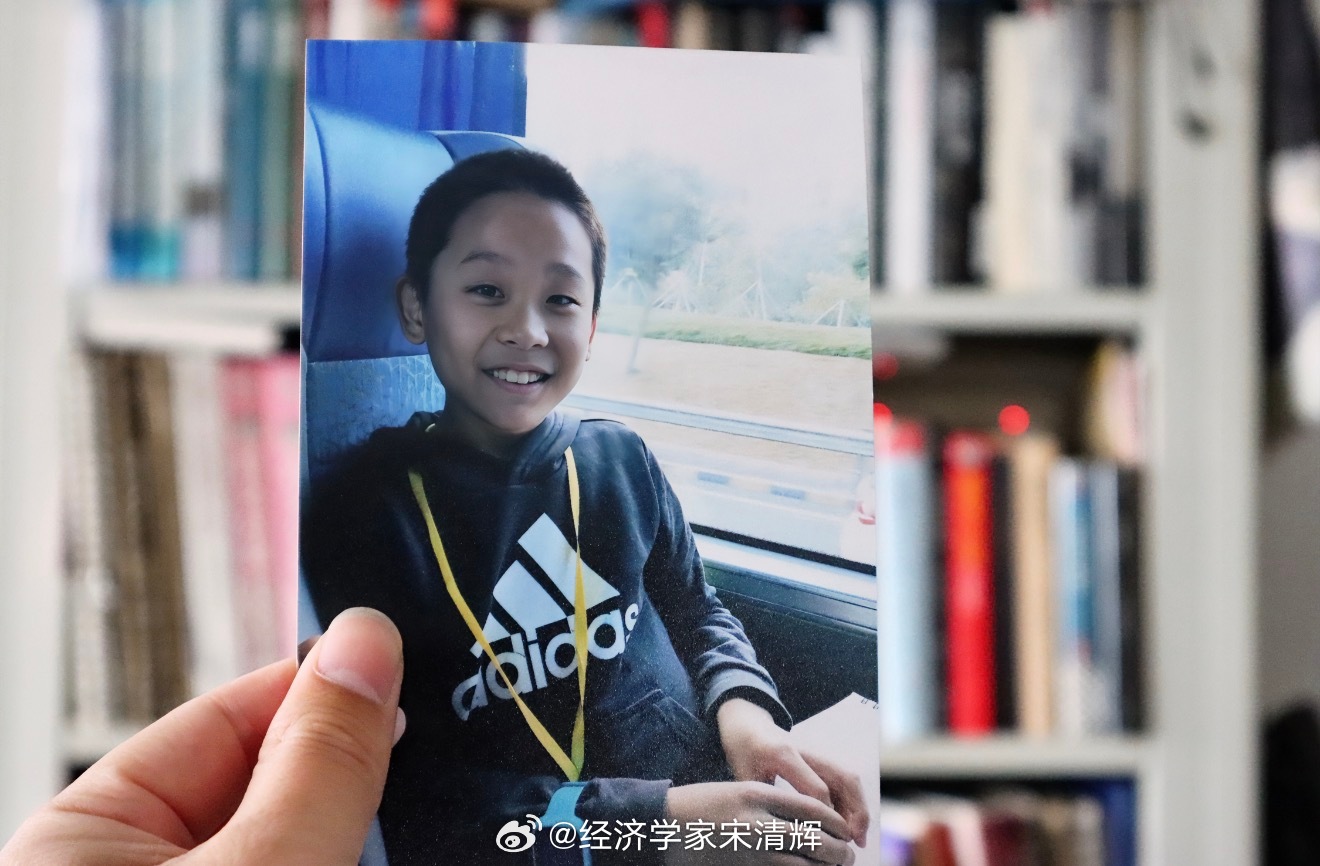 孩子，元旦快乐！至今你走了已经1500天