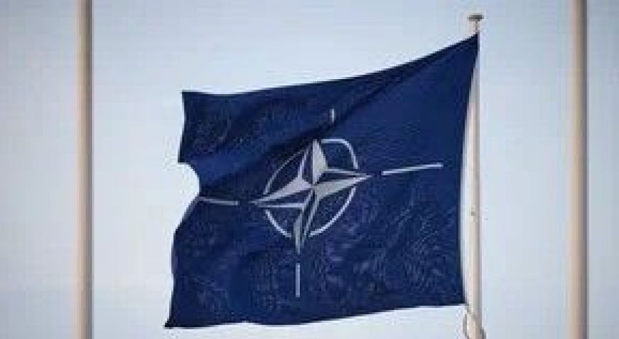 特朗普普京或致北约解体











世界要变天？美国和俄罗斯突然走到一