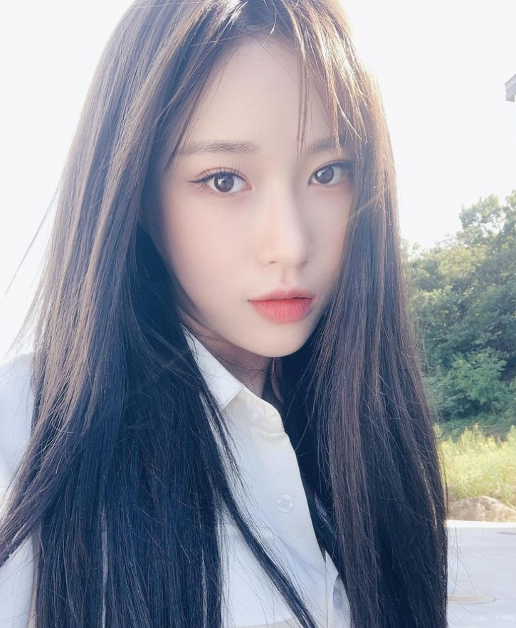 李彩演与男团粉丝互骂后道歉: 活动安排引发的风波