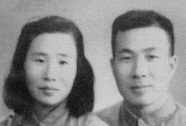 1943年，新四军团长诸葛慎被俘，奇怪的是，半个月后，日军却把他放了。诸葛慎自语