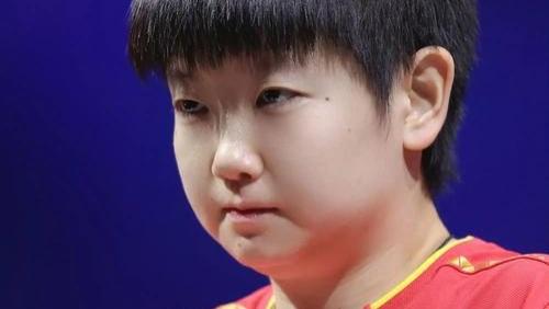 名嘴：孙颖莎和李晓霞丁宁陈梦刘诗雯竞争打出来 一个陪练不得不佩服她