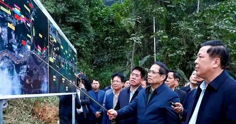 越南高铁：谁敢接？要求太离谱！











越南高铁这事儿，简直是天上