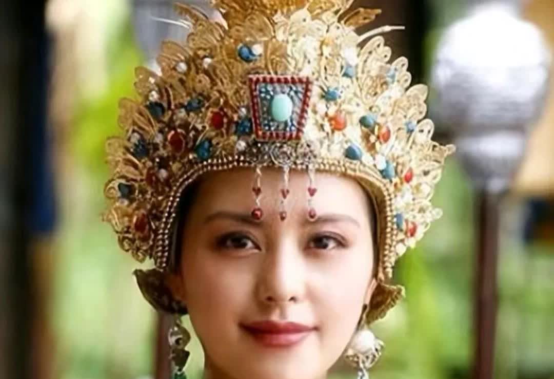 她真是挺让人可惜的呀！

她人长的特别漂亮、演技也不错，五官很有辨识度，演了
