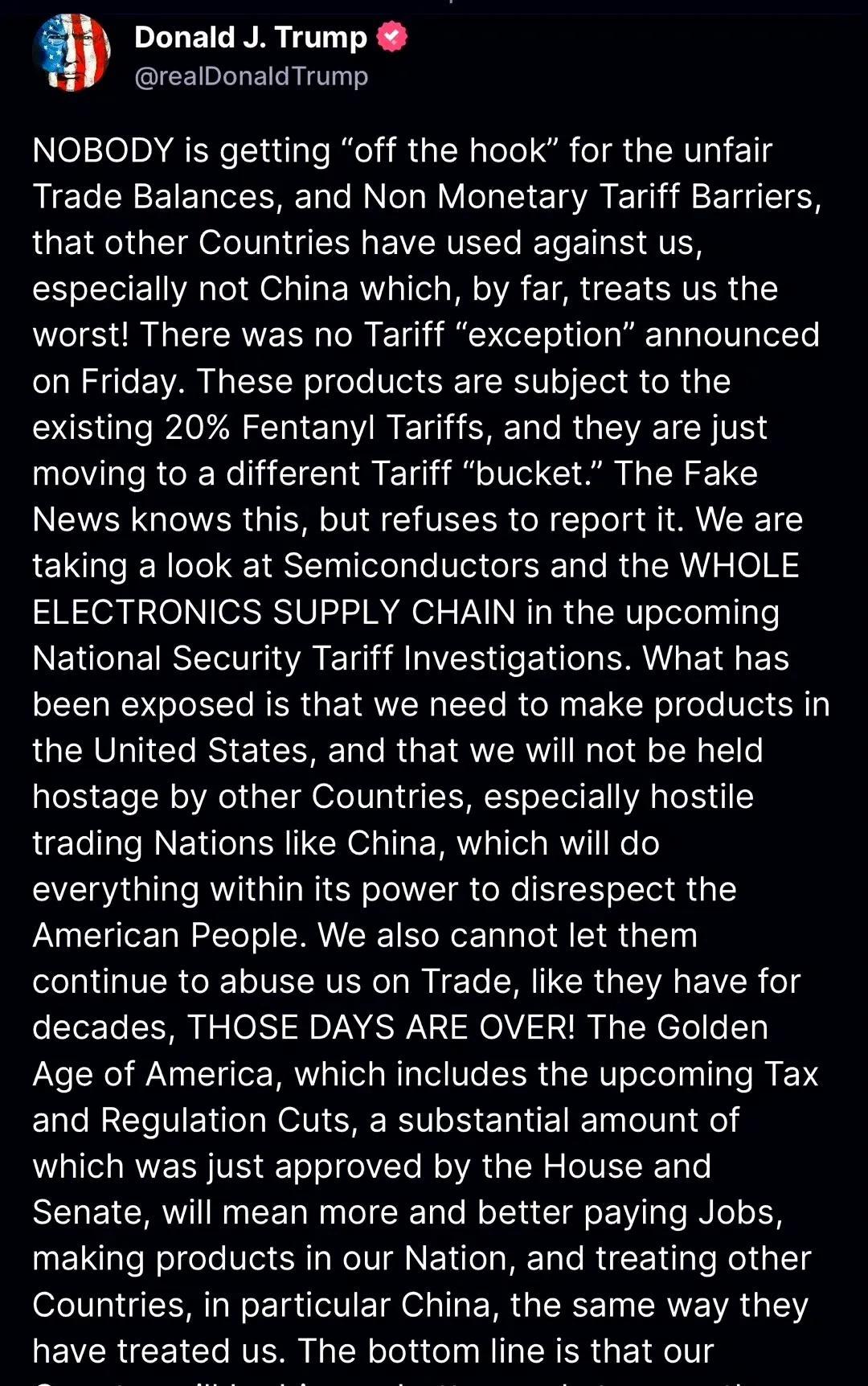 特朗普发文写道，来自中国的半导体、电脑和智能手机仍将被征收20%的关税。