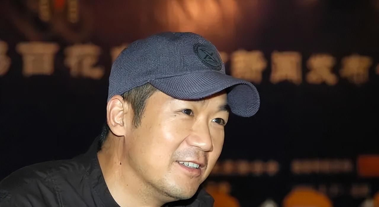 张国立夫妇荒地变金地











我的天，你们敢信吗？张国立和邓婕当年