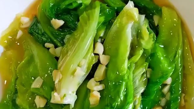 蚝油生菜：都市餐桌上的清新美味