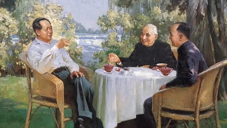 毛主席对科学家有多重视？对李四光附耳细语，对钱学森弯腰握手，在钱三强面前自称小学生！