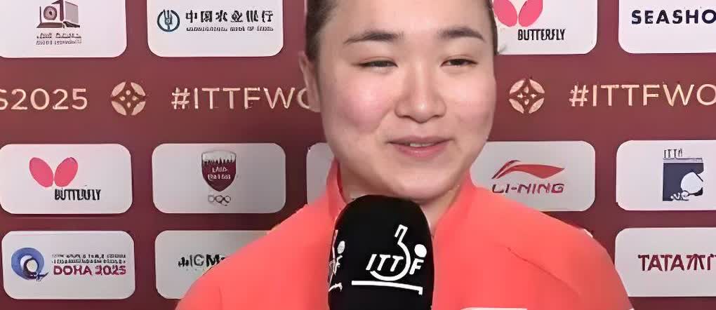 谁能想到，
记者问伊藤美诚：
“你觉得国乒女队谁厉害？”

伊藤美诚回答