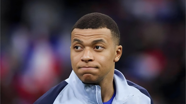 姆巴佩咋成下一球王？13岁拒皇马，17岁欧冠3球惊世界