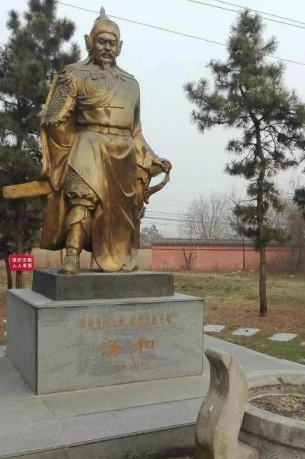 要说朱元璋最大的功臣是谁？不是李善长，也不是徐达，而是汤和！  这并非妄言，因为