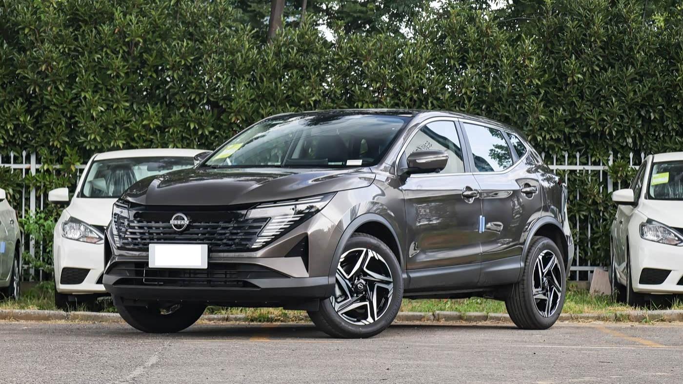 日产这款SUV限时售价8.98万起，年轻外观酷似探陆，搭载2.0L+CVT