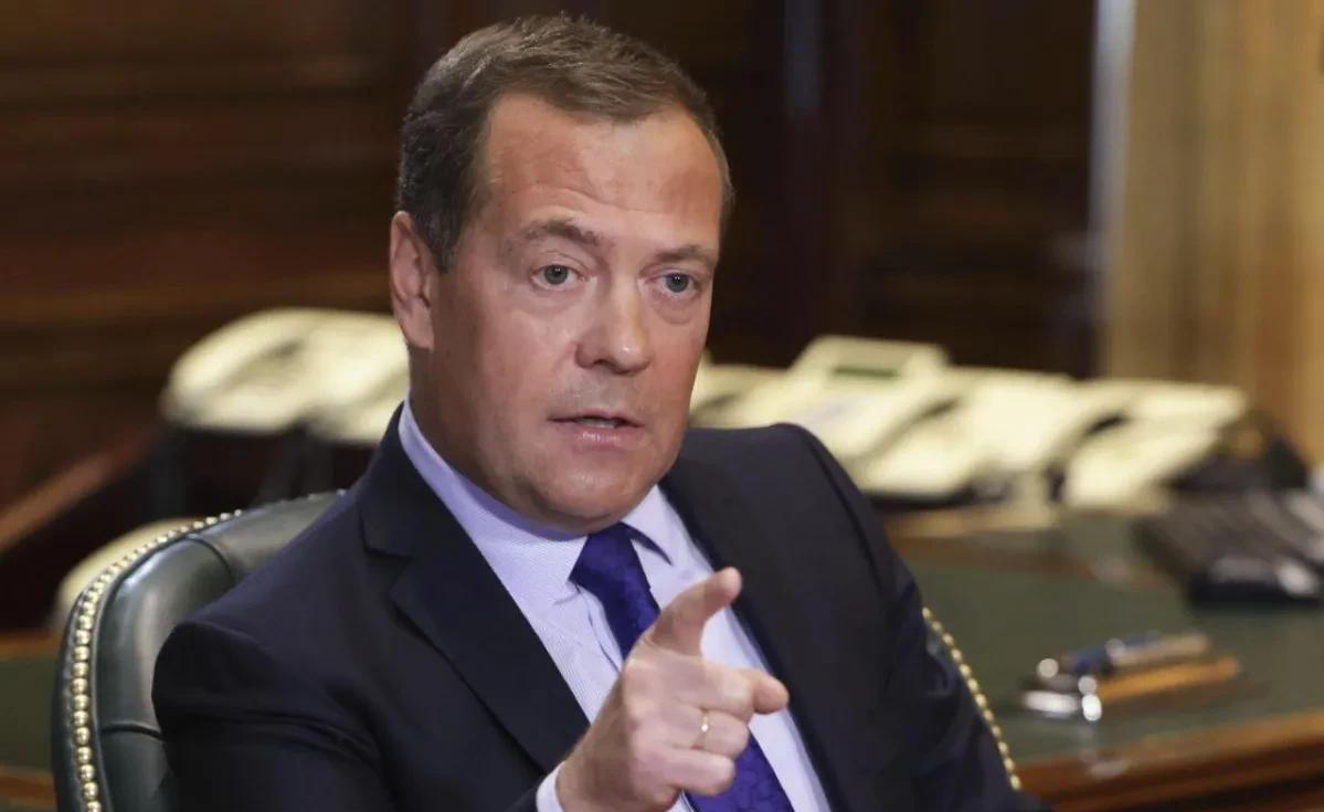 7月15下午看点，德韦杰夫表示，特朗普向克里姆林宫发出了戏剧性的最后通牒。俄罗斯