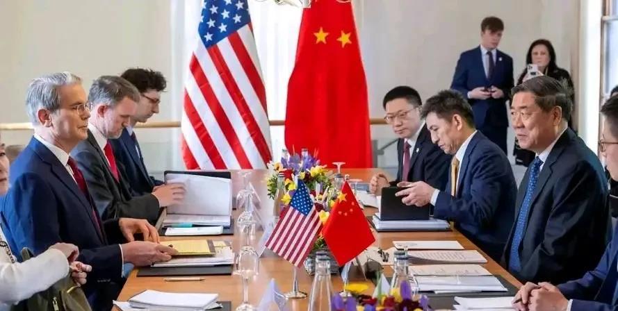 特郎普大骂美商务部长，自做主张与中国搞贸易对抗，搞砸了中美贸易谈判，要他负主要责