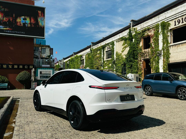 ModelY和L60到底怎么选啊？