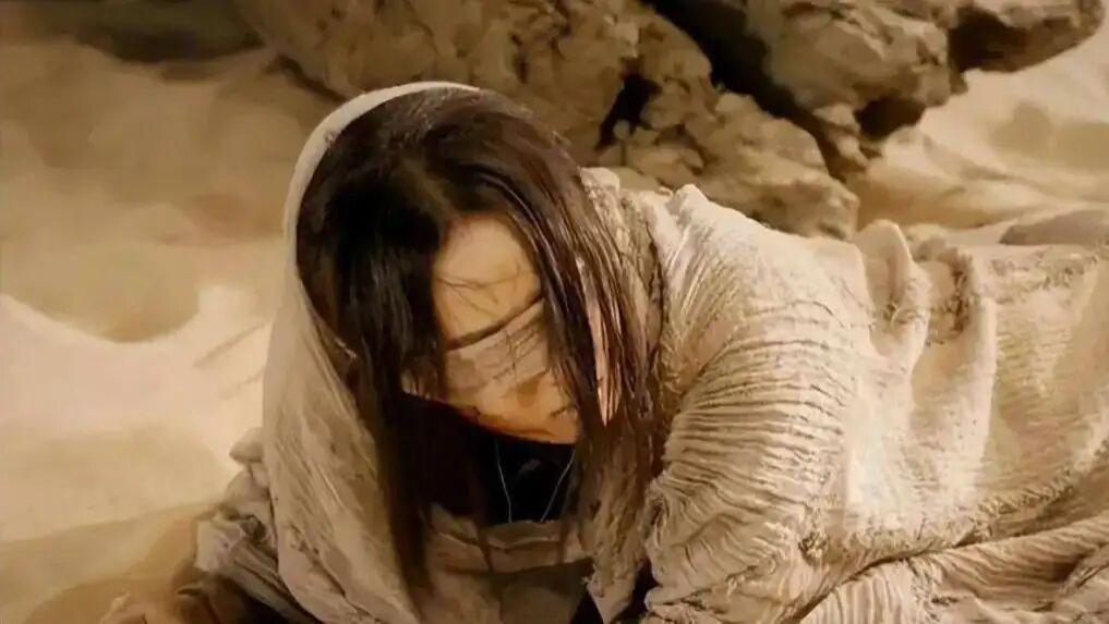 古代青楼里的“盲妓”，是如何“制造”出来的？比缠足还要残忍