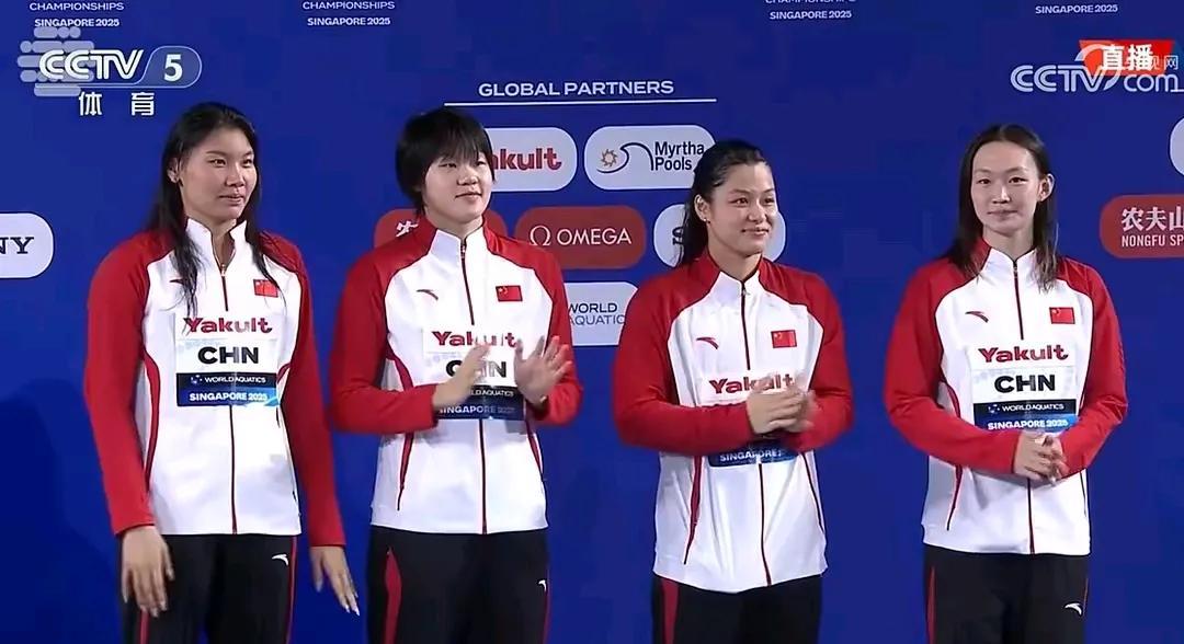 晚上9点，大喜讯：中国12岁游泳天才创历史 世锦赛最年轻奖牌得主