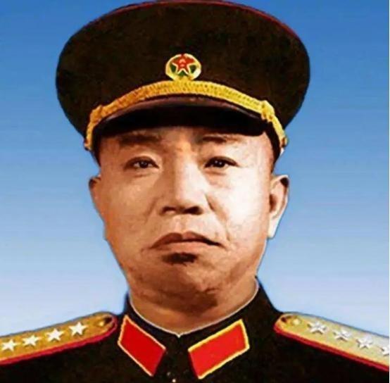 1968年，大将王树声在某机关单位食堂排队打饭，见一干部打了5份饭菜，顿感蹊跷。
