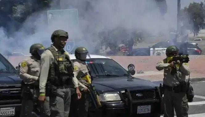 如果加州独立了，谁来养活美国？说白了，一旦加州断供，恐怕墨西哥会被抓来当成“吸血