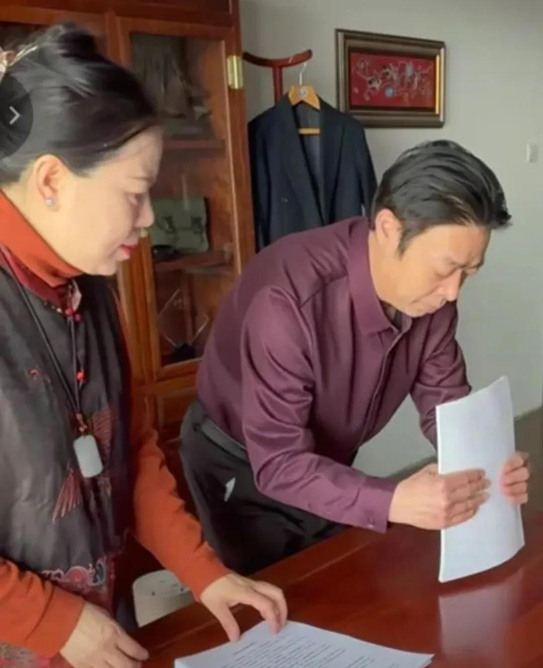 许姚主播集体变脸











这些人太坏了！之前明明力挺许姚，现在突然