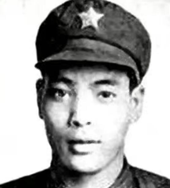 1979年，对越自卫反击战中，我军炮火在越军阵地频频炸响，可团长却纳了闷：“炮兵