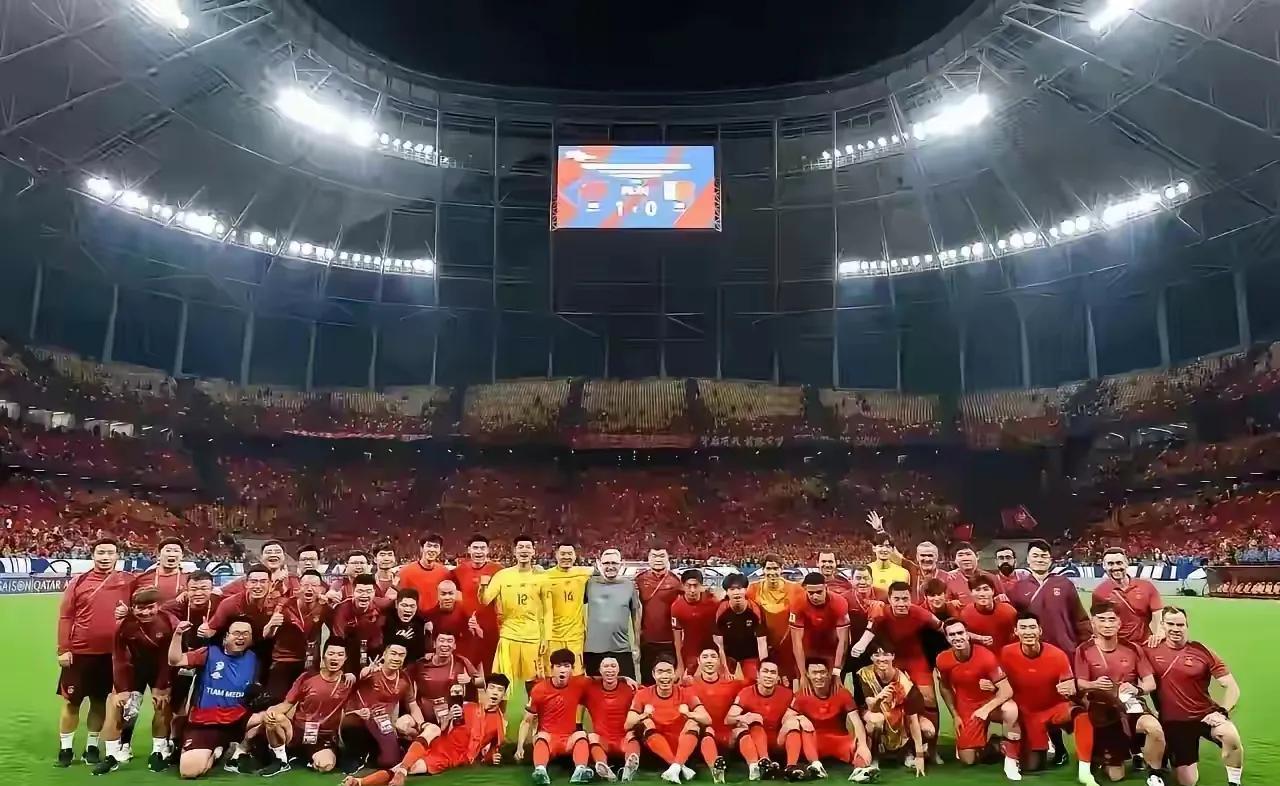 全国人民要衷心感谢男子足球队！



这届世界杯，我们国家队最终未能晋级，但赛后