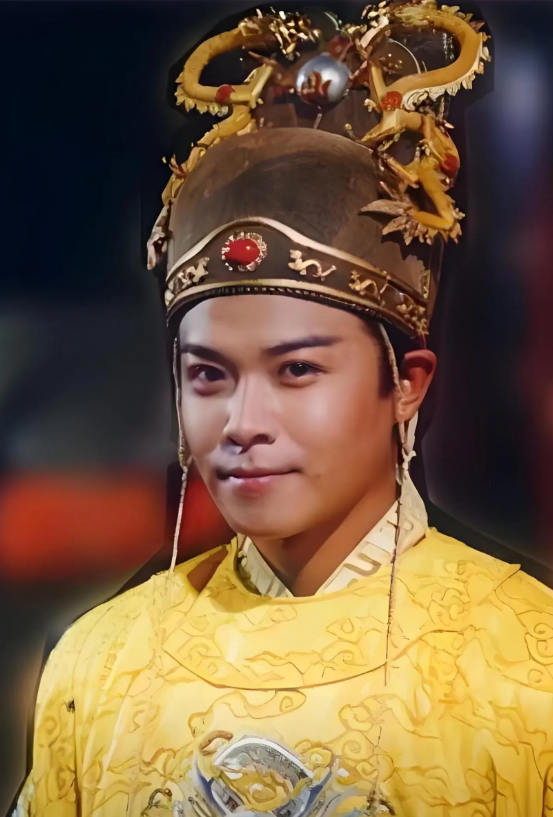 1620年7月21日夜，万历皇帝朱翊钧躺在乾清宫里奄奄一息。对明帝国来说，这是至