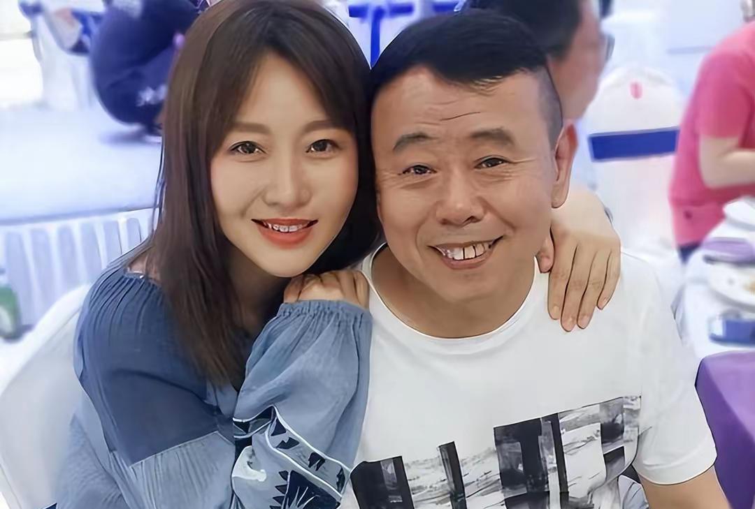 为了给你提供一篇独特视角的分析文章，我需要了解几个关键点：
1. 你希望文章的核
