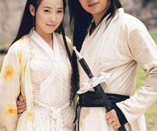 为何沈浪最后选择朱七七？成年后才懂，惊艳众生的白飞飞，注定给不了沈浪最想要的“凡人”生活？