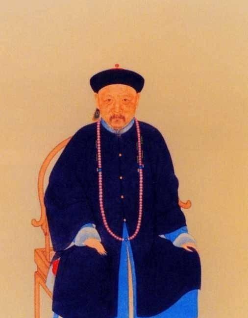 李卫养着一个百万人之多的黑帮，满朝文武都怕他，为啥雍正却不管！
李卫这人出生在1