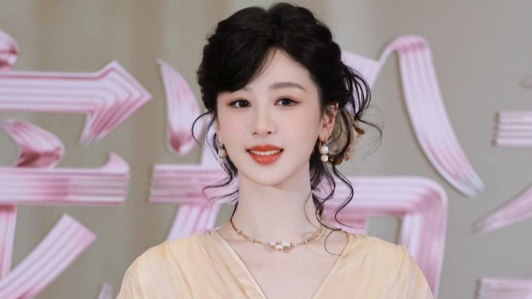 杨紫三连大女主剧：从古装商战到高原生态，她的演技如何突破舒适区？