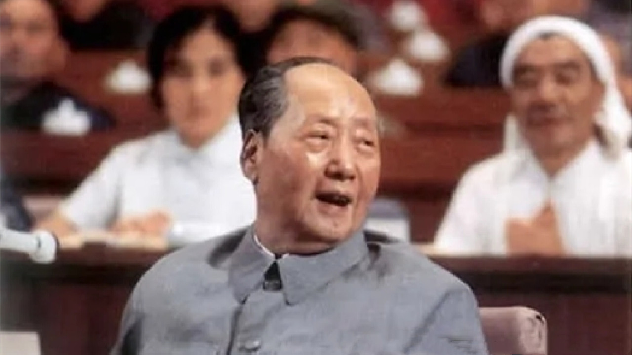 1973年，毛主席问突然问道：“如果我不在了，中国将会怎样？”