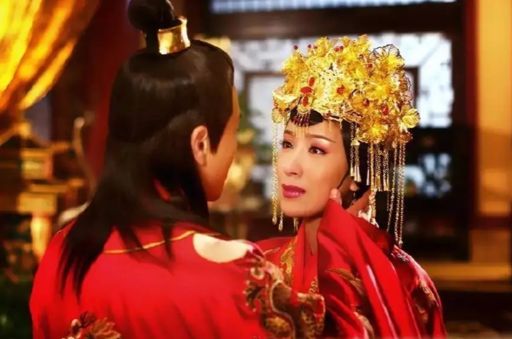 朱见深与万贞儿：一段从乳娘到皇贵妃的传奇爱情