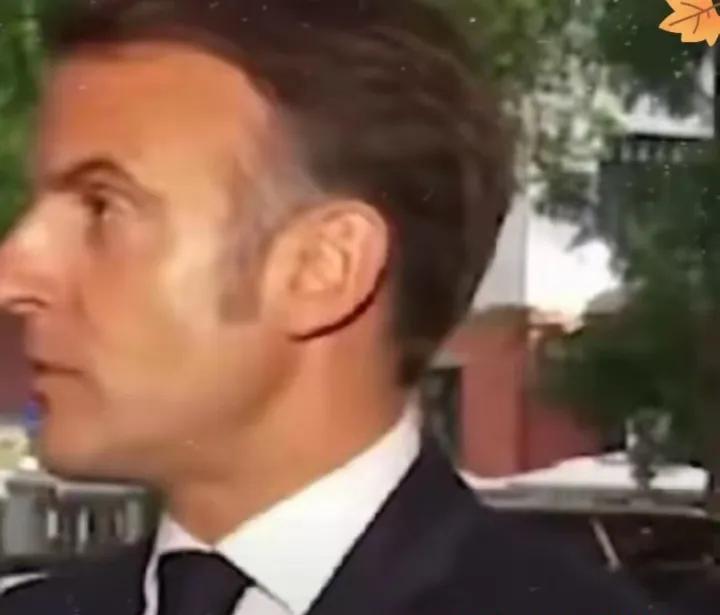 刚刚查了一下马克龙
不查不知道，一查才明白！
法国总统马克龙与其老婆，因南海问