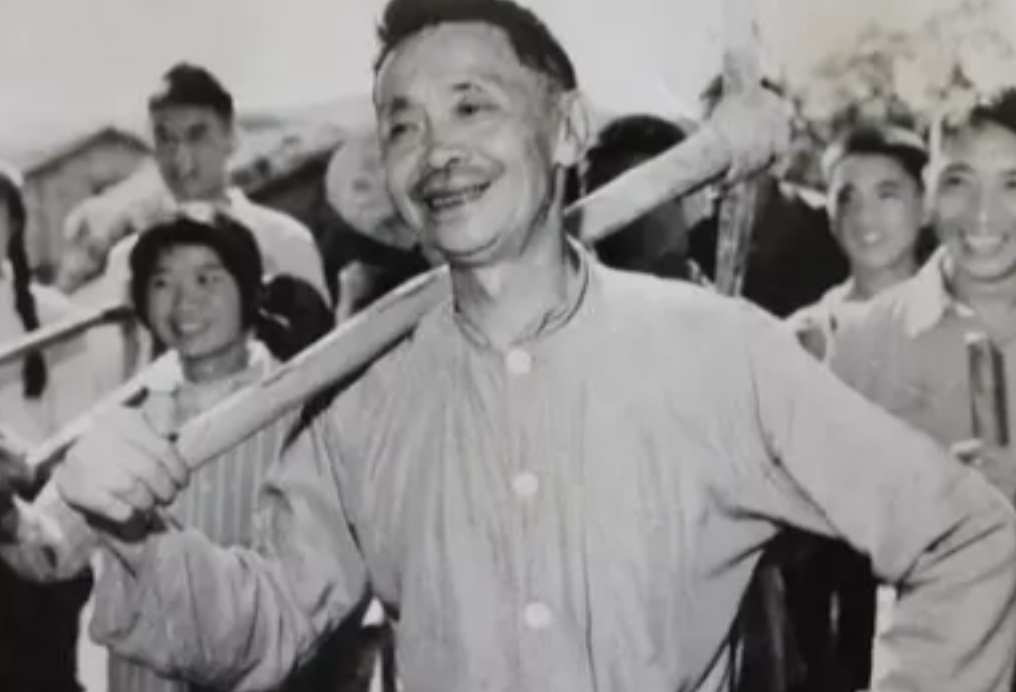 1957年, 开国少将甘祖昌请求总政："我脑袋有伤，不适合当官,想回老家,去当农