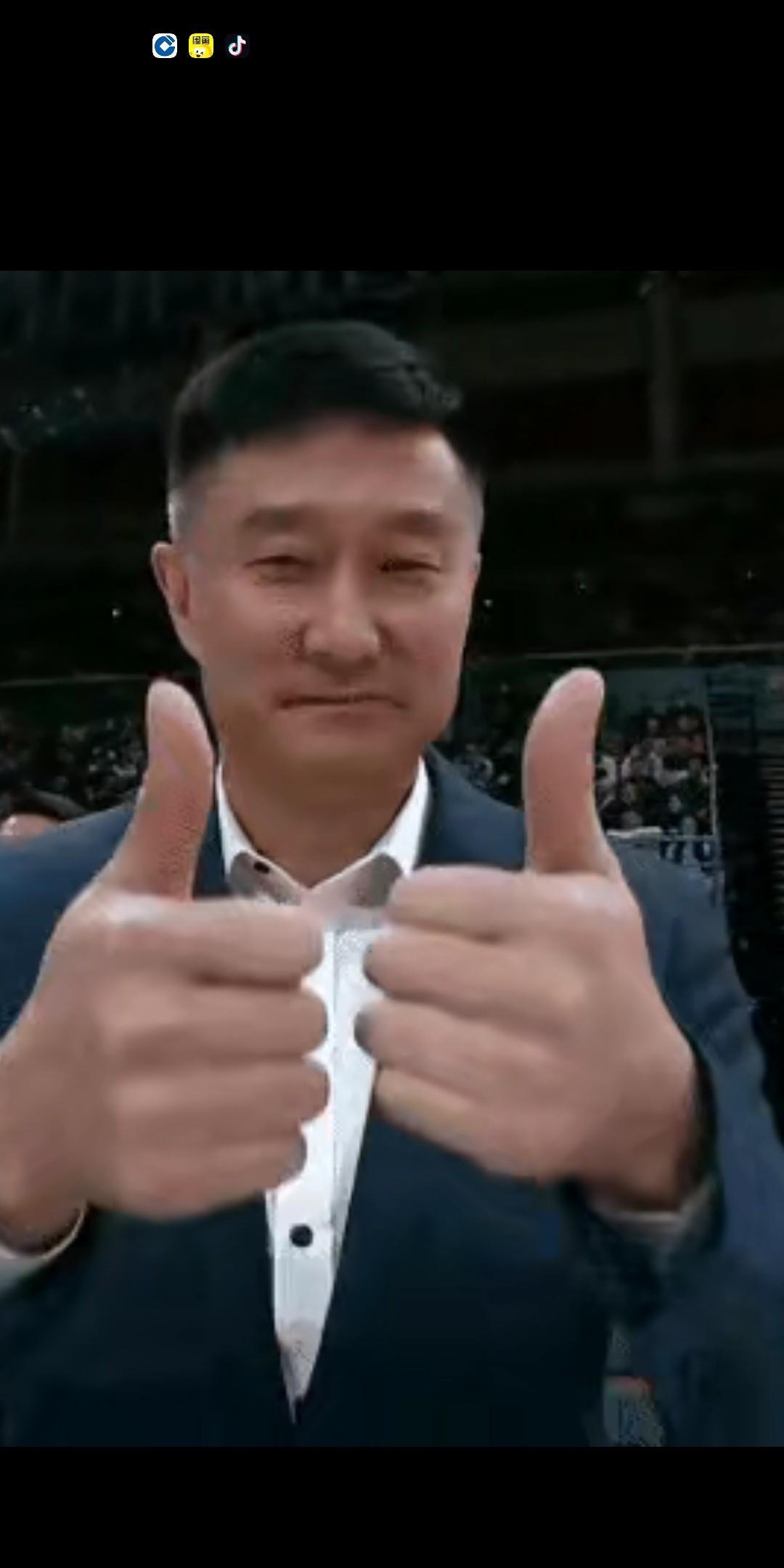 说良心话，杜峰这次还是高兴早了。说良心话，杜峰上赛季还算聪明，后面也明白引进莫兰
