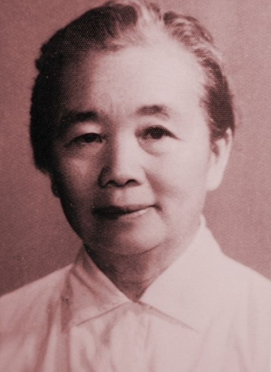 1937年，西路军政治部主任张琴秋被俘，马家军旅长问她：“你是不是张琴秋？”张琴