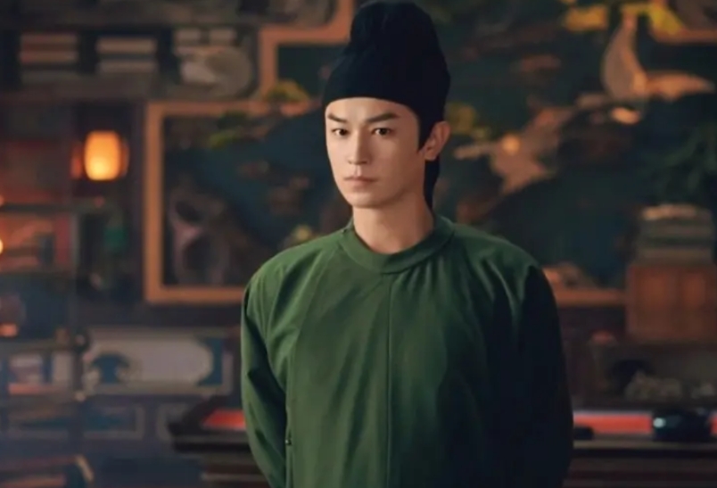 都说《唐诡》用的都是导演郭靖宇的关系户！但这也是观众看着放心的最大理由！
因为系