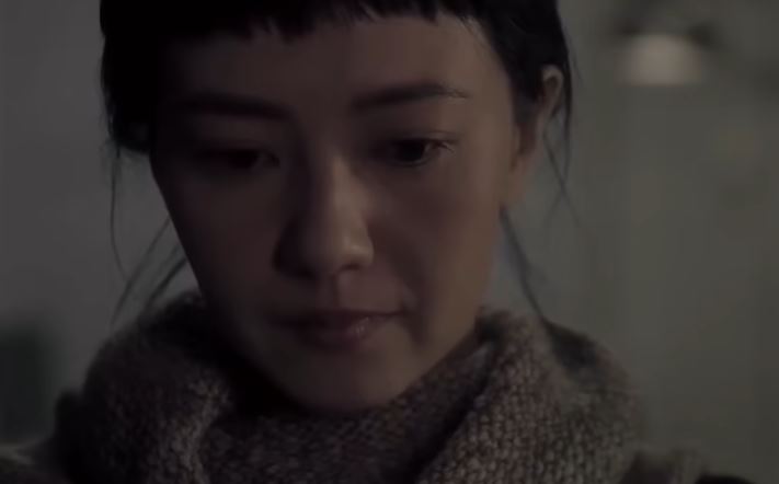 高圆圆的狗啃刘海，第一眼看，真难看。看久了，还挺搭。
在电影《风林火山》中，高圆