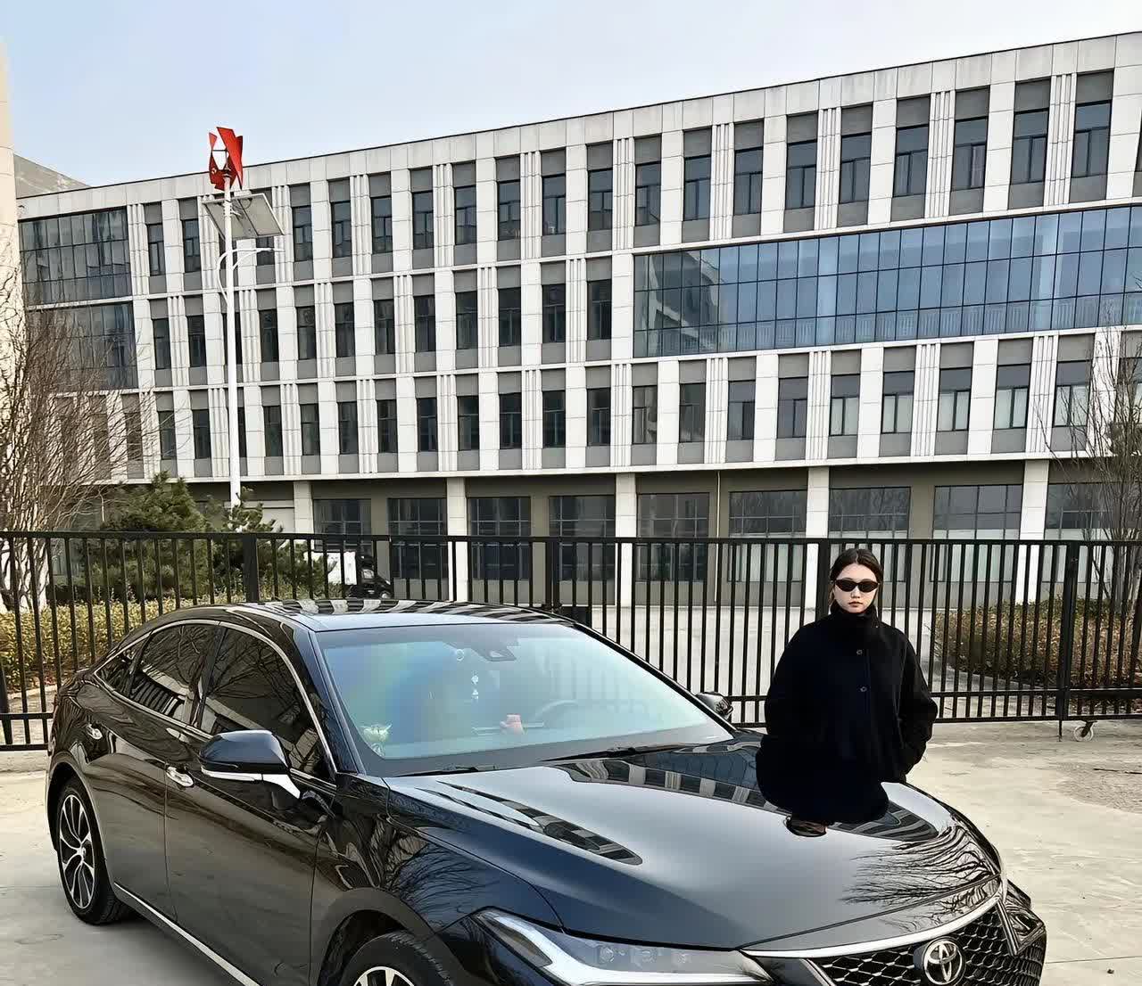不一定快 但是得帅。