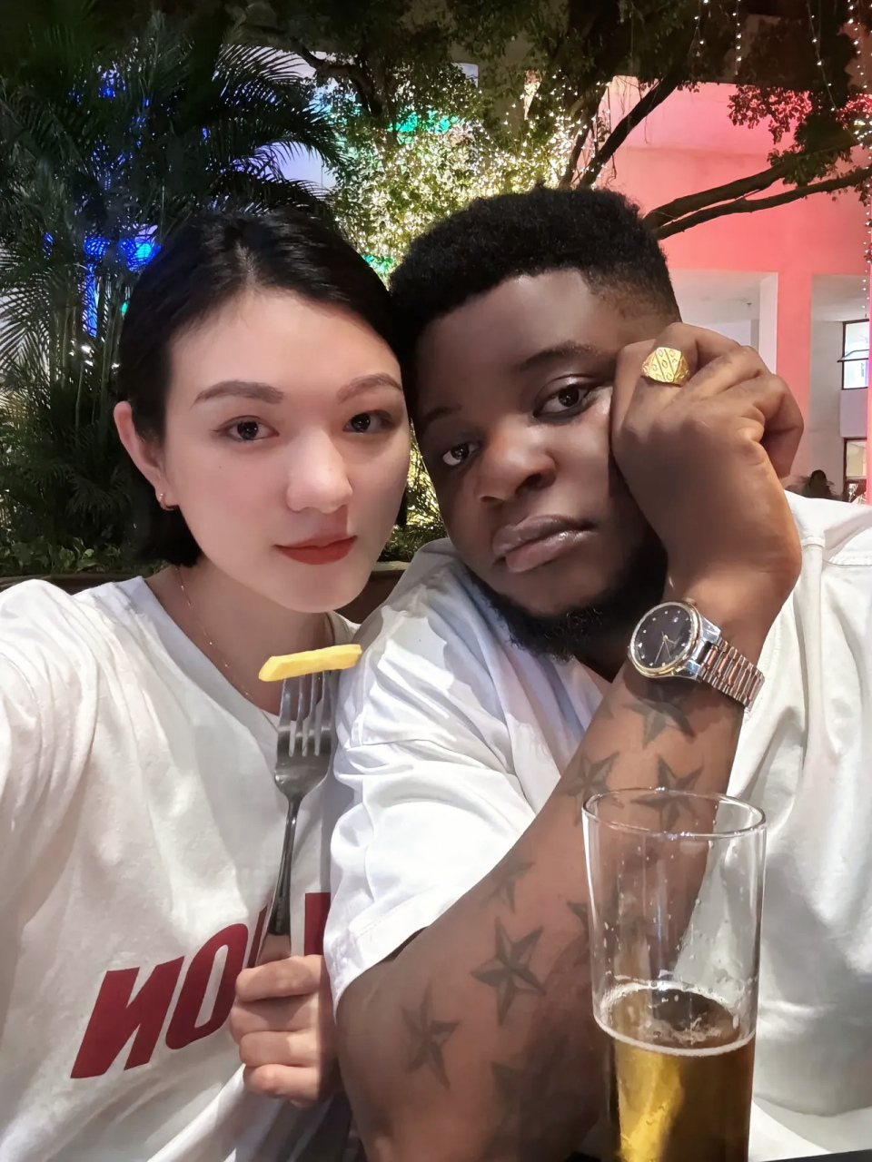 如果你有一个女儿谈了一个黑人男朋友，你会怎么办？