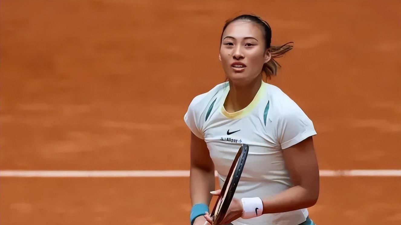 网坛风云骤起！大坂直美 “折戟” 首轮似惊鸿短暂，郑钦文首秀定档引期待，中国金花绽放正当时