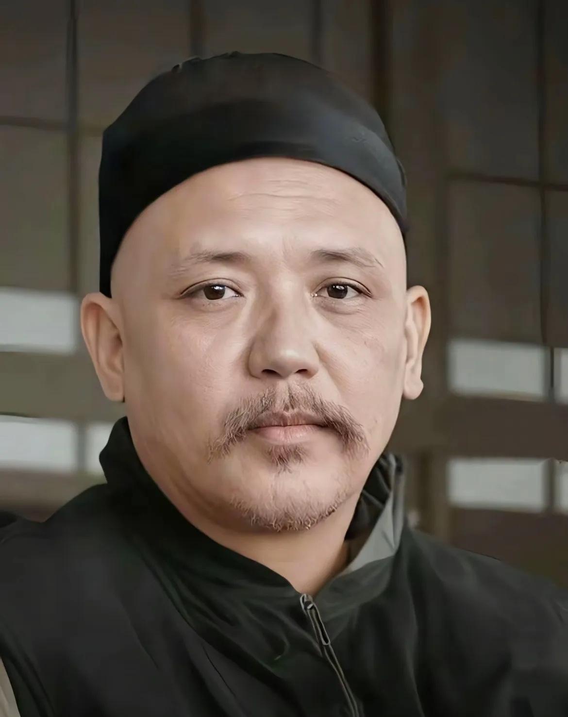 袁宫保的照片，从面相看，袁先生不是恶人。而是非常平和聪慧之人。在满清末年，这样貌
