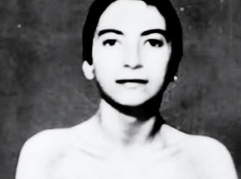 1942年在纳粹集中营遭受迫害的犹太女孩，德军用她做药物注射实验，乳房已经开始腐