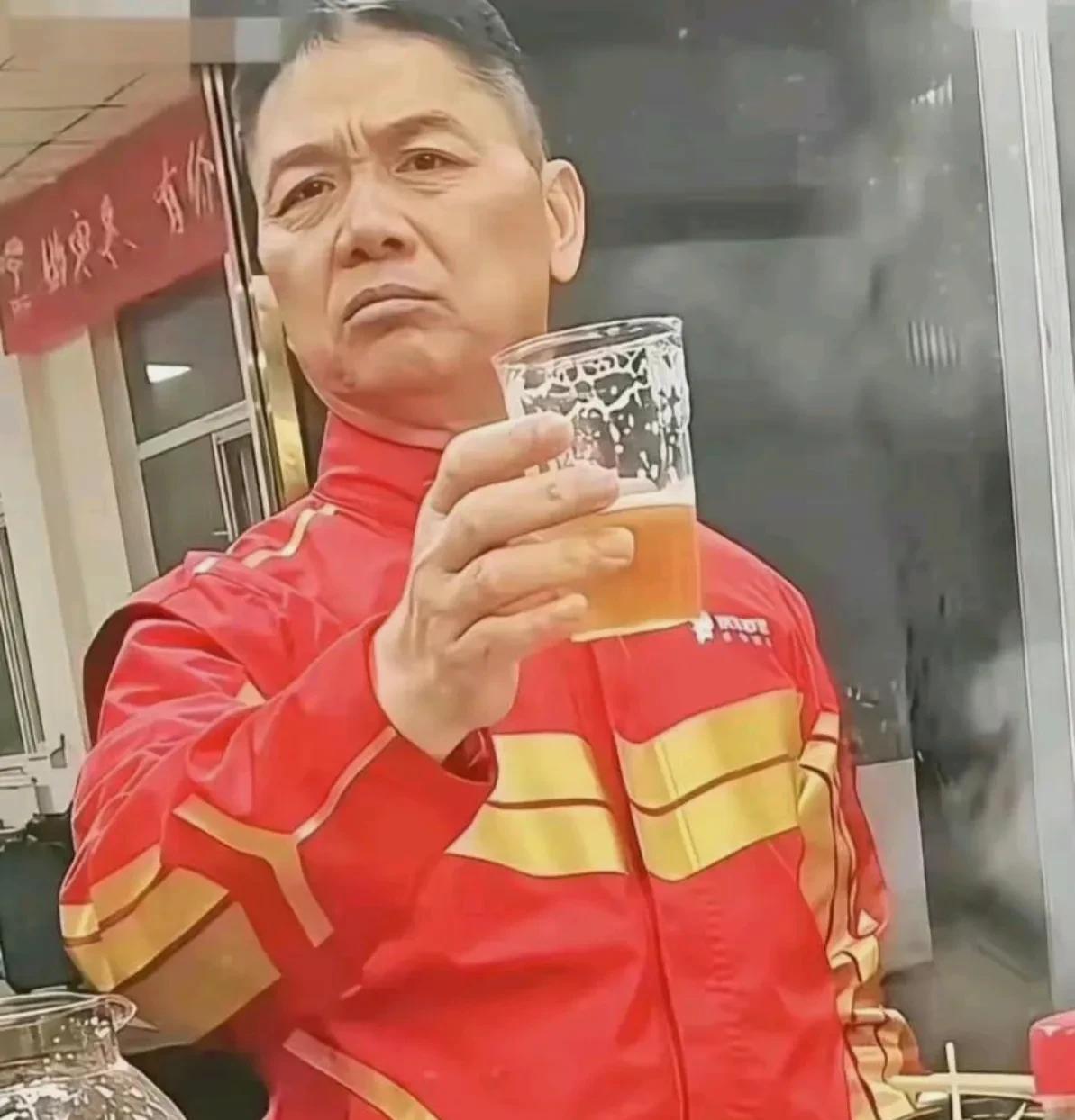 刘强东如果是演员的话，他演刘邦还是很合适的。
在刘强东身上，还真能和刘邦找到共同