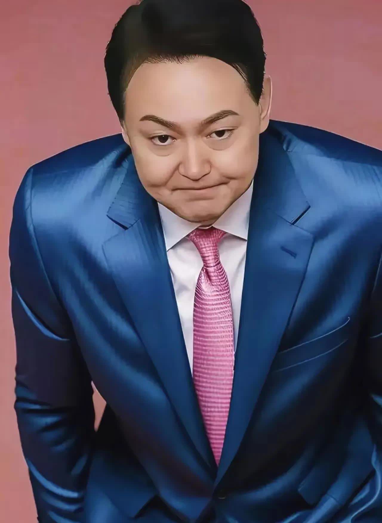 尹锡悦不配合调查且态度恶劣，特检组认为再度传唤的意义不大，因此就直接提起公诉。从